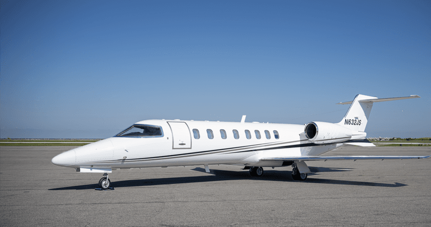 N632JS-exterior
