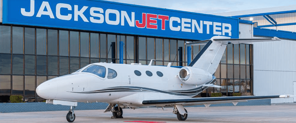 N88CH-exterior