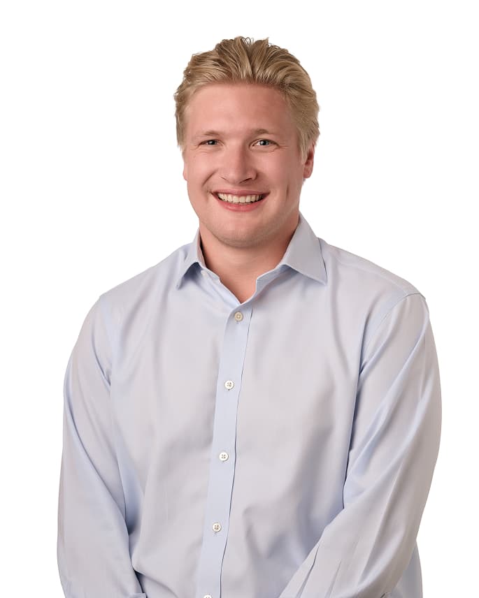 Lorne Scott-Dempster headshot