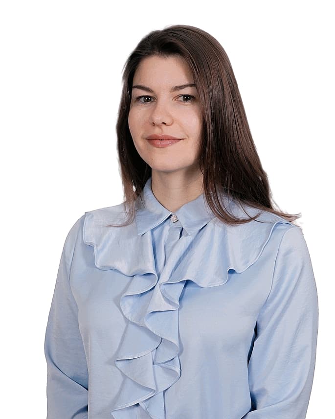 Karina Didenko headshot