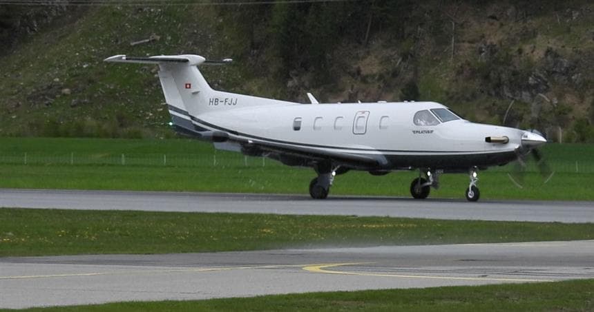 HB-FJJ-exterior
